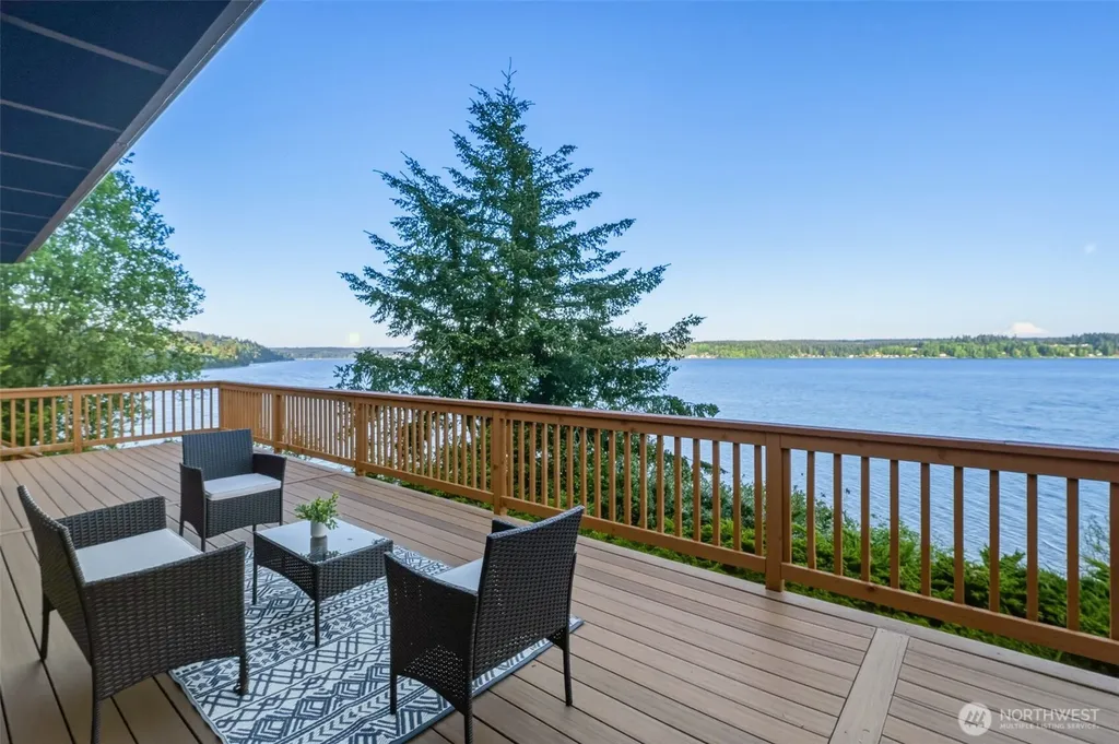 11318 Vipond Drive NW Gig Harbor WA 98329
