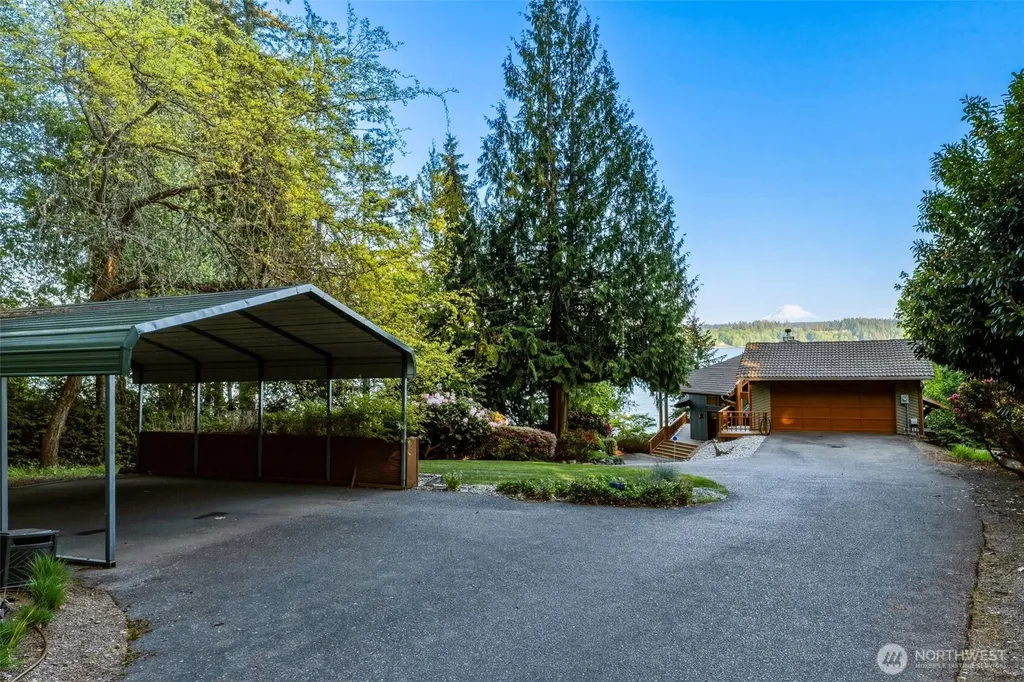 11318 Vipond Drive NW Gig Harbor WA 98329