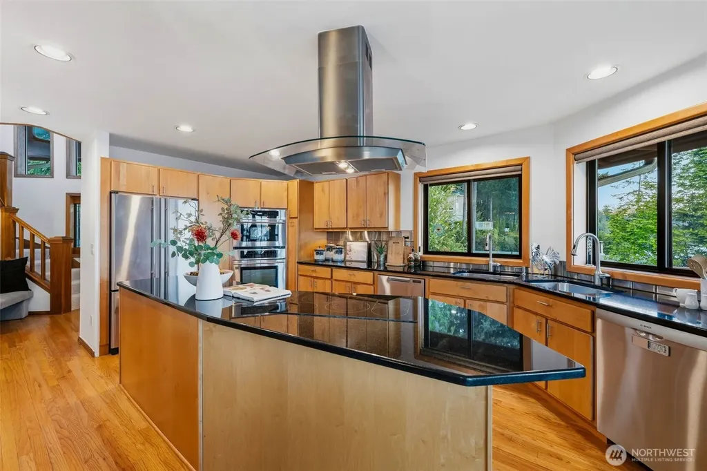 11318 Vipond Drive NW Gig Harbor WA 98329