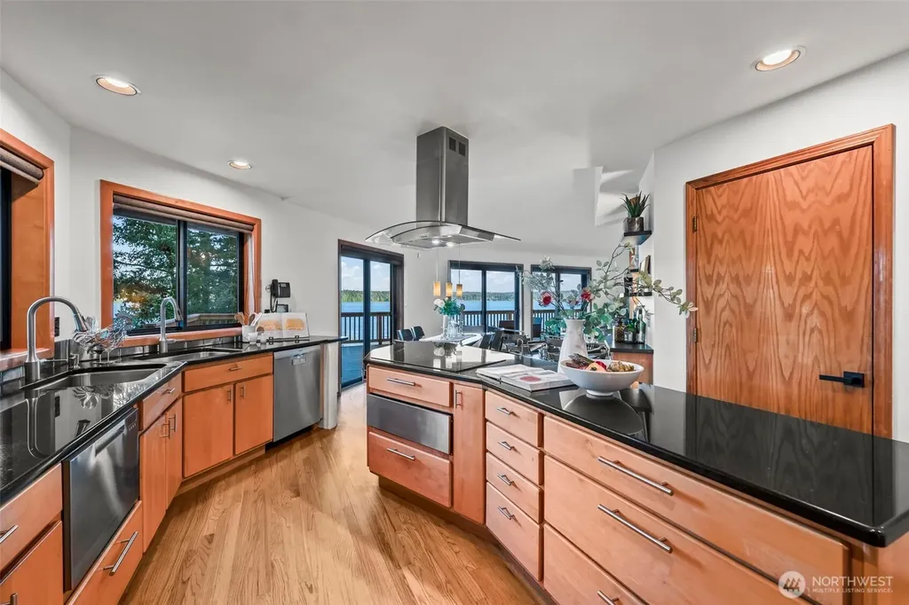 11318 Vipond Drive NW Gig Harbor WA 98329