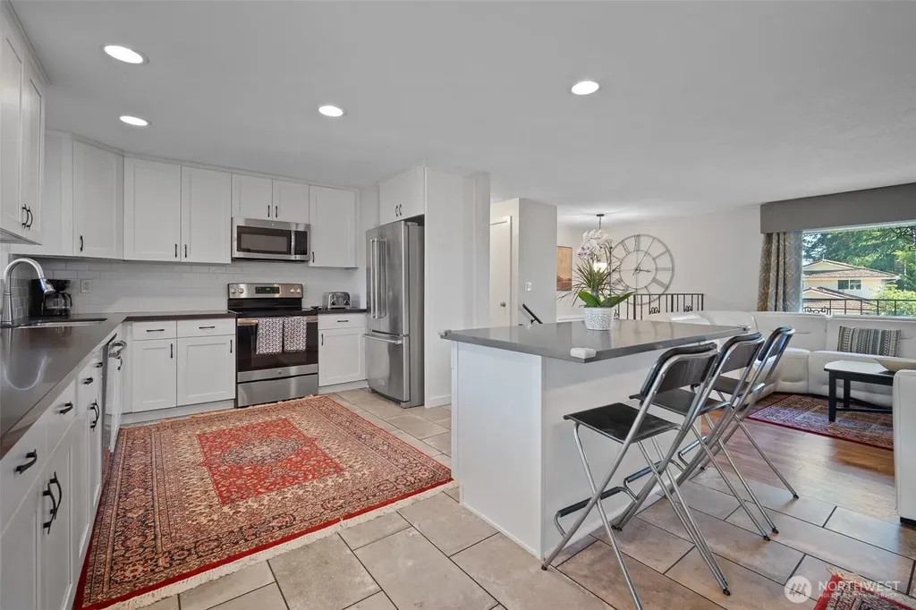 913 92nd Street SE Everett WA 98208