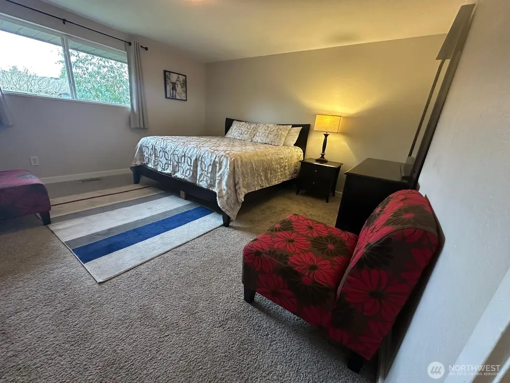 913 92nd Street SE Everett WA 98208