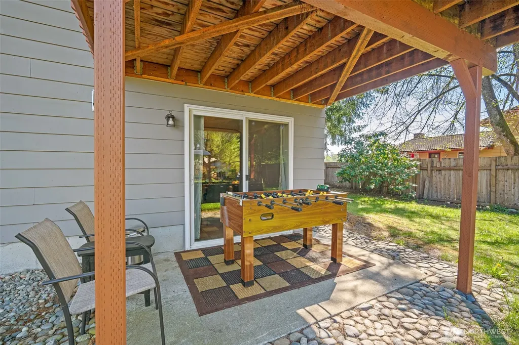 913 92nd Street SE Everett WA 98208