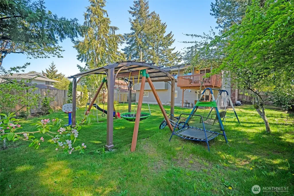 913 92nd Street SE Everett WA 98208