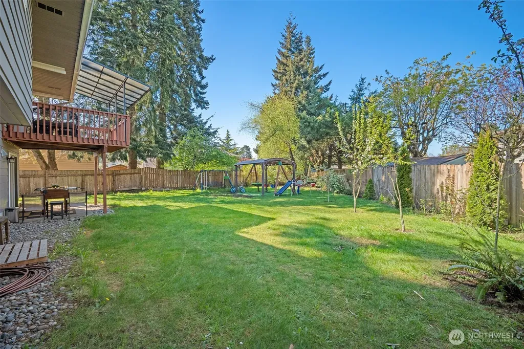 913 92nd Street SE Everett WA 98208