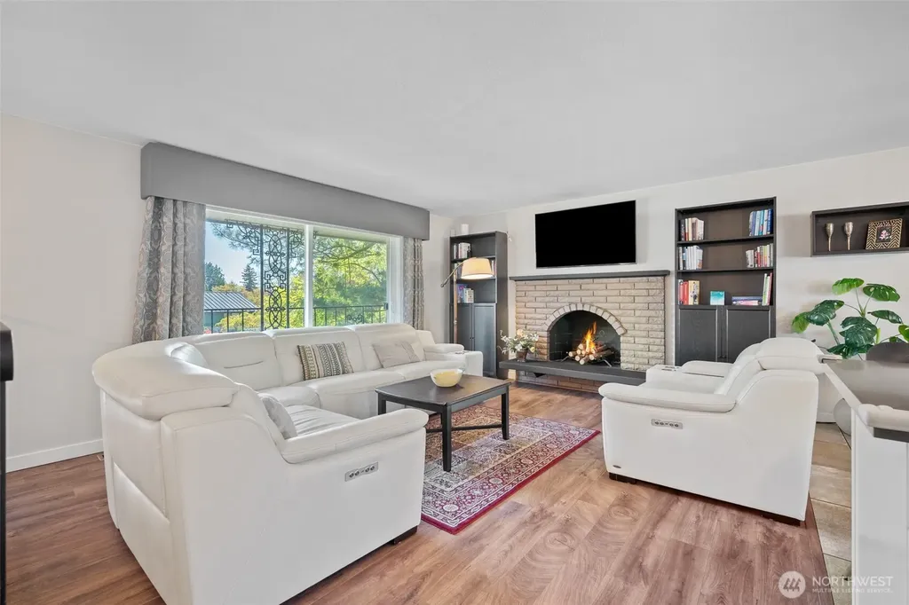 913 92nd Street SE Everett WA 98208