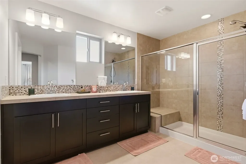 16031 SE 252nd Place Covington WA 98042