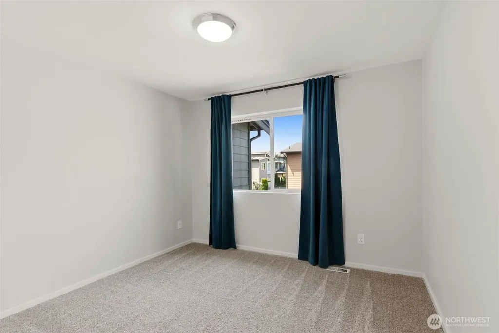 16031 SE 252nd Place Covington WA 98042