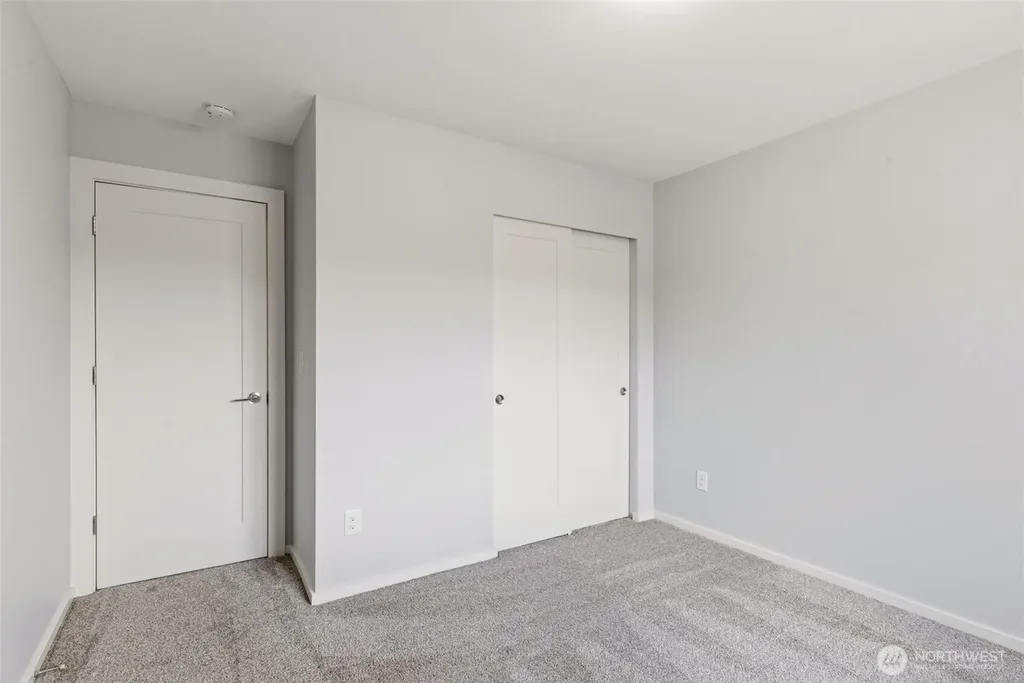 16031 SE 252nd Place Covington WA 98042