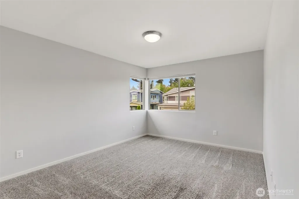 16031 SE 252nd Place Covington WA 98042