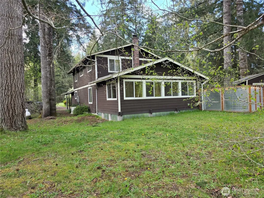 130 NE Evergreen Drive Tahuya WA 98588