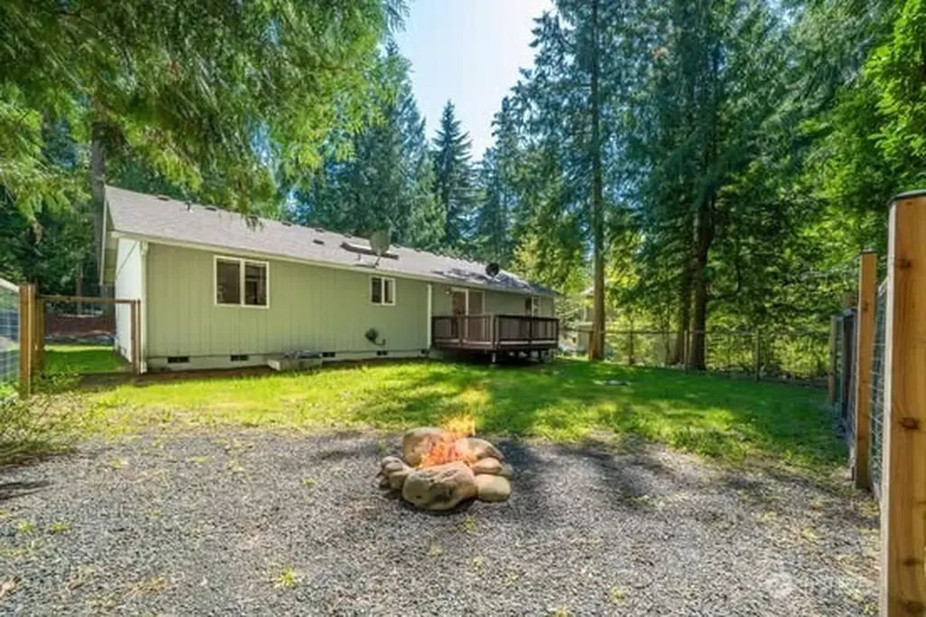 22242 Bluewater Drive SE Yelm WA 98597
