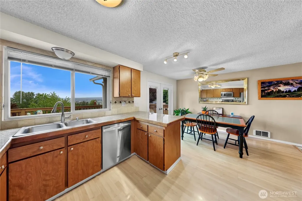 4930 72nd Drive NE Marysville WA 98270