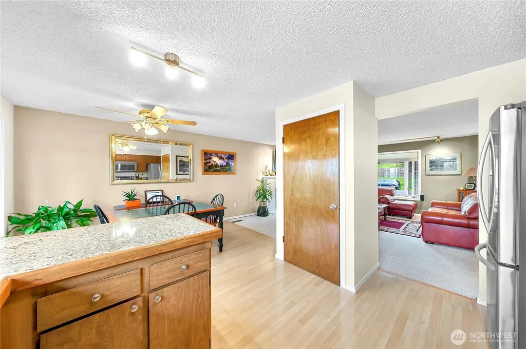 4930 72nd Drive NE Marysville WA 98270