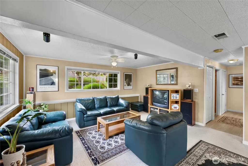 4930 72nd Drive NE Marysville WA 98270
