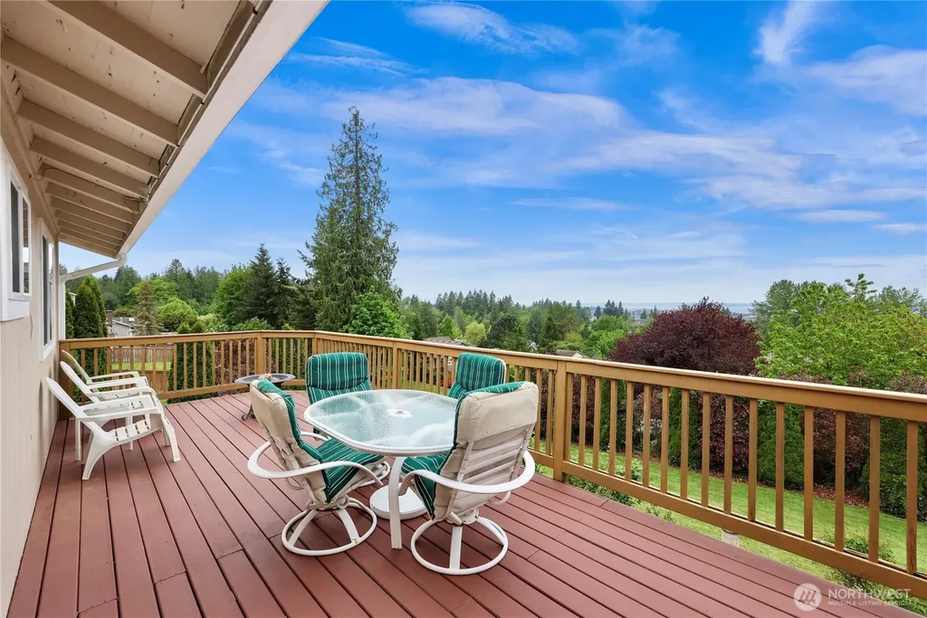 4930 72nd Drive NE Marysville WA 98270