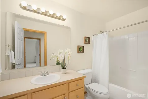12955 NE 204th Place Woodinville WA 98072