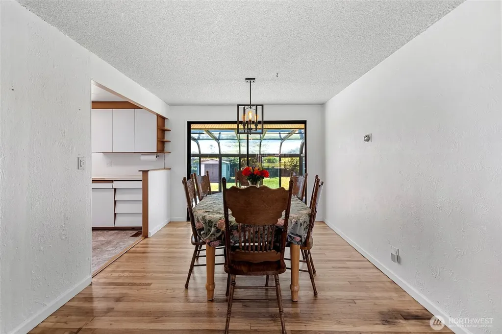 471 SE Glencoe Street Oak Harbor WA 98277