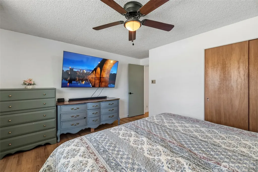 471 SE Glencoe Street Oak Harbor WA 98277