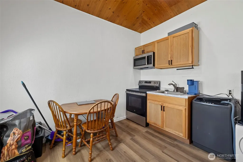 471 SE Glencoe Street Oak Harbor WA 98277