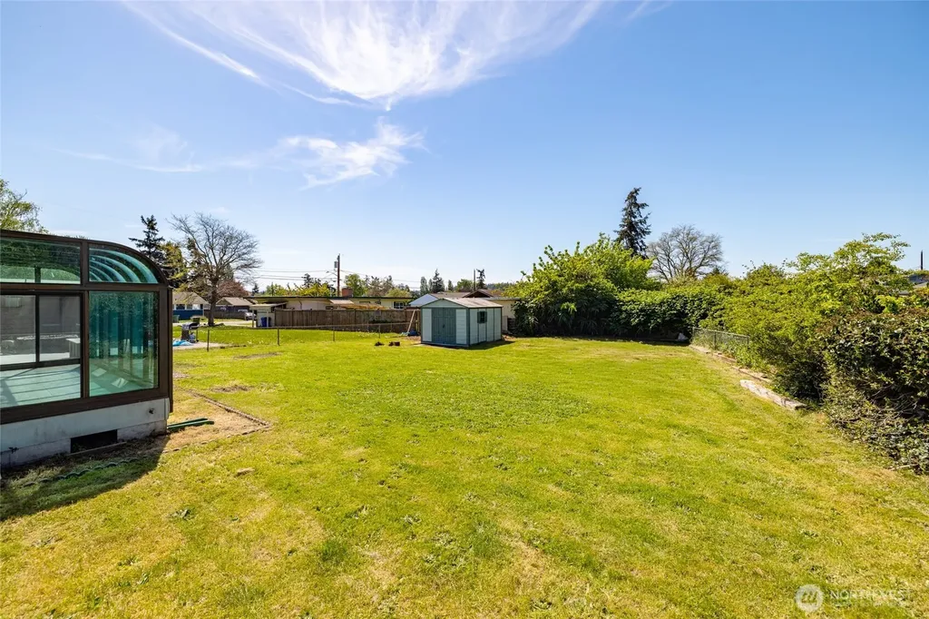 471 SE Glencoe Street Oak Harbor WA 98277