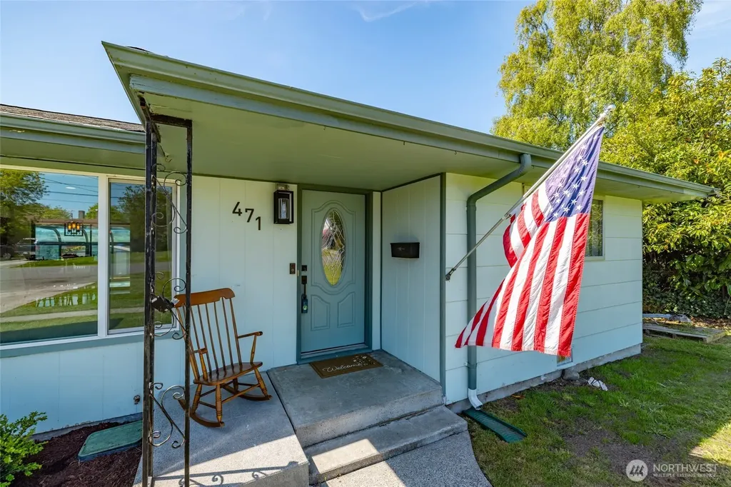 471 SE Glencoe Street Oak Harbor WA 98277