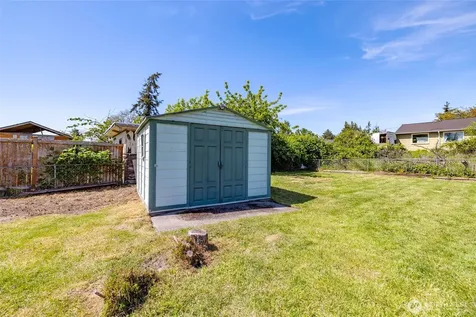 471 SE Glencoe Street Oak Harbor WA 98277