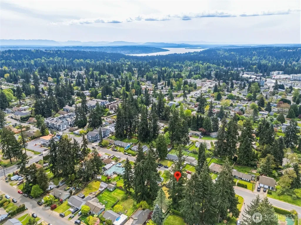 5705 238th Street SW Mountlake Terrace WA 98043