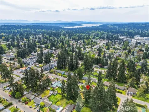 5705 238th Street SW Mountlake Terrace WA 98043