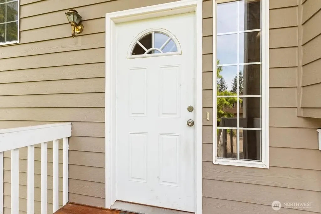 19519 Knoll Drive Arlington WA 98223