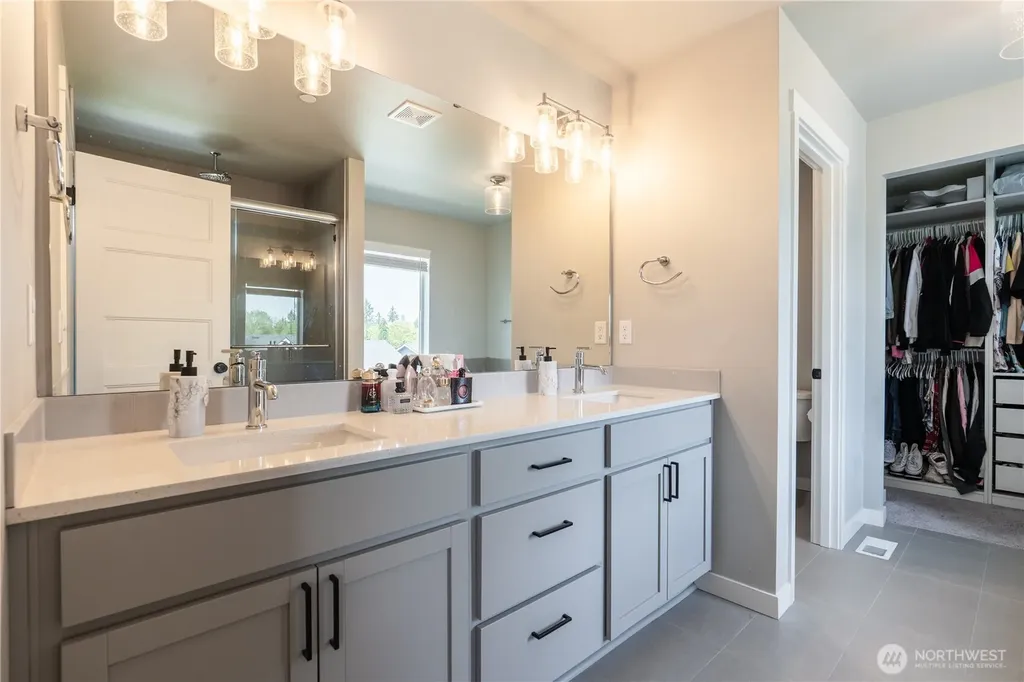 8788 68th Place NE Marysville WA 98270