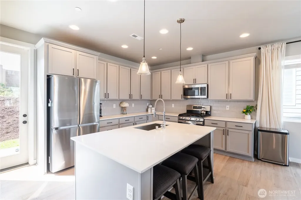8788 68th Place NE Marysville WA 98270