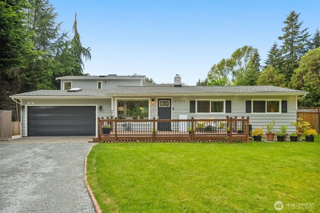 14009 13th Avenue SW Burien WA 98166