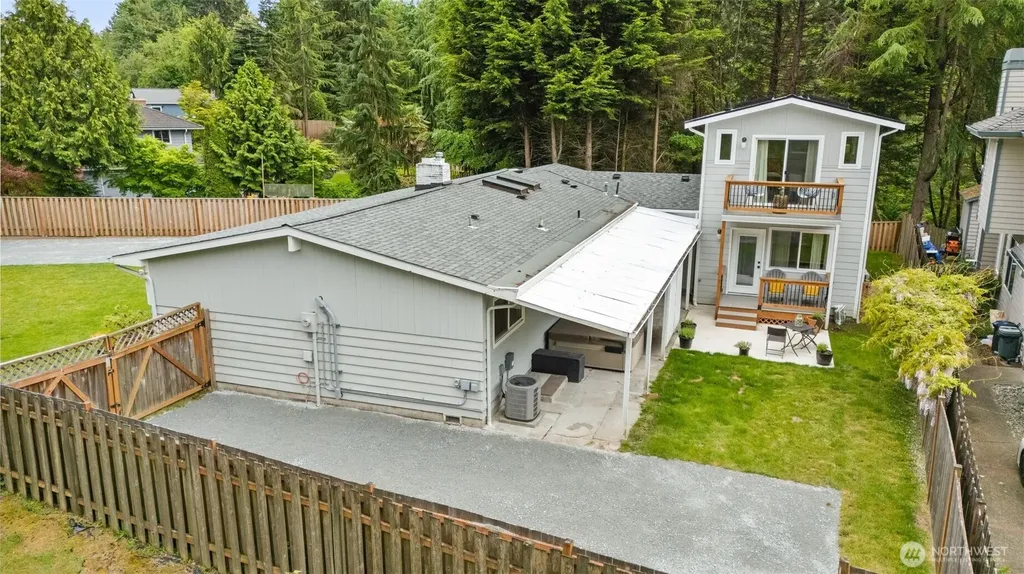 14009 13th Avenue SW Burien WA 98166