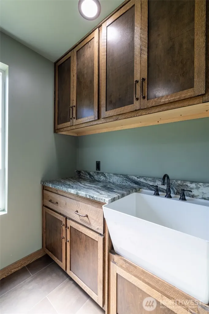 3452 State Route 508 Onalaska WA 98570