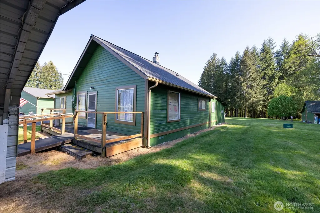 3452 State Route 508 Onalaska WA 98570