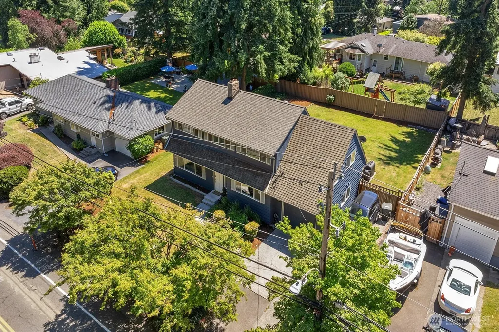 6505 NE Arrowhead Drive Kenmore WA 98028