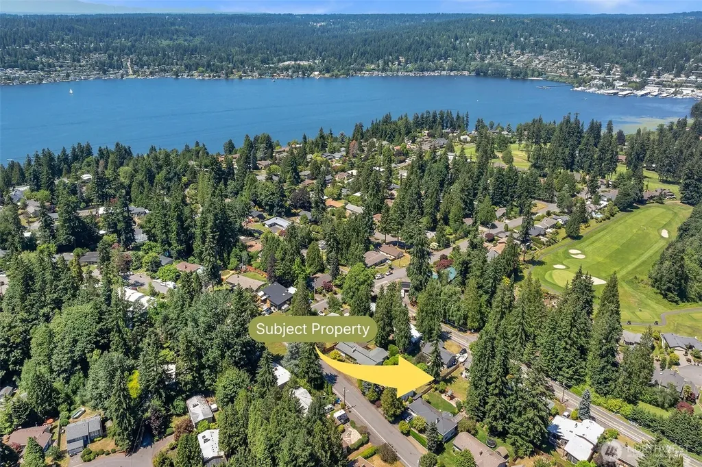 6505 NE Arrowhead Drive Kenmore WA 98028