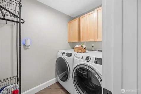 6505 NE Arrowhead Drive Kenmore WA 98028