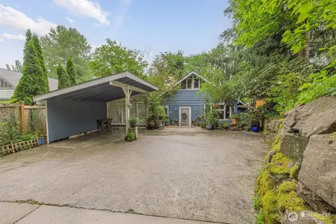 303 E 11th Street Snohomish WA 98290