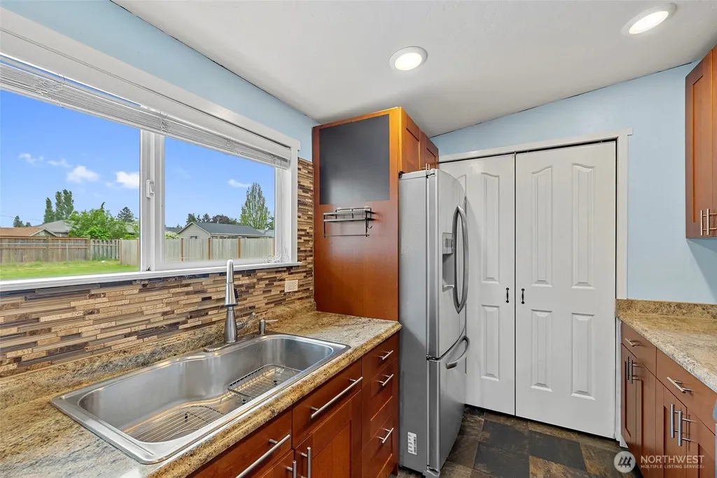 1519 Berniece Street Mount Vernon WA 98274