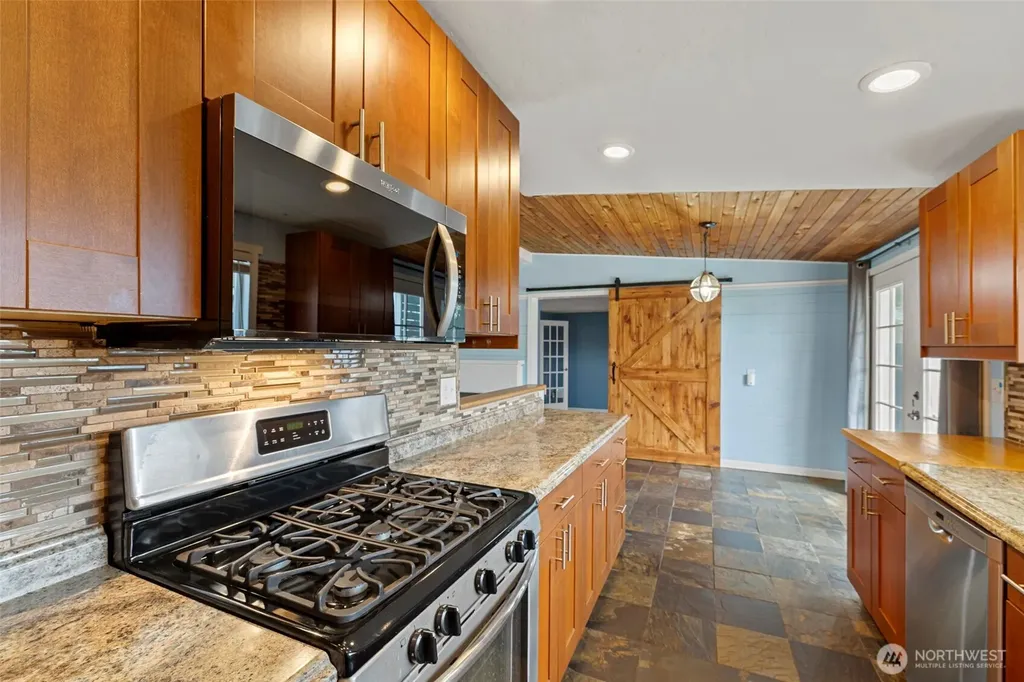 1519 Berniece Street Mount Vernon WA 98274