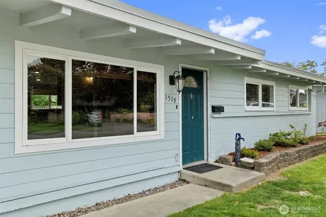 1519 Berniece Street Mount Vernon WA 98274