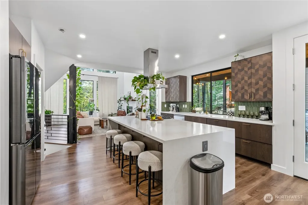 6 Green Hill Road Bellingham WA 98229
