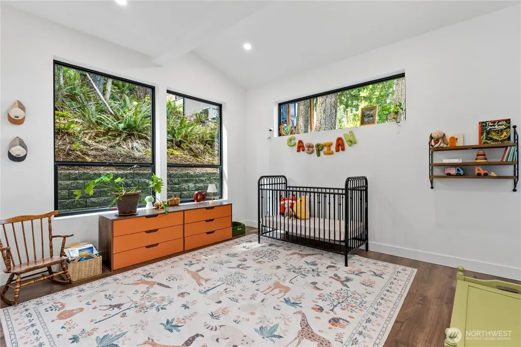 6 Green Hill Road Bellingham WA 98229
