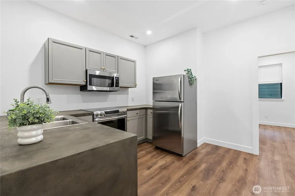 6 Green Hill Road Bellingham WA 98229