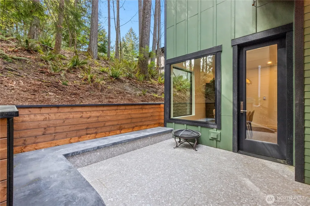 6 Green Hill Road Bellingham WA 98229