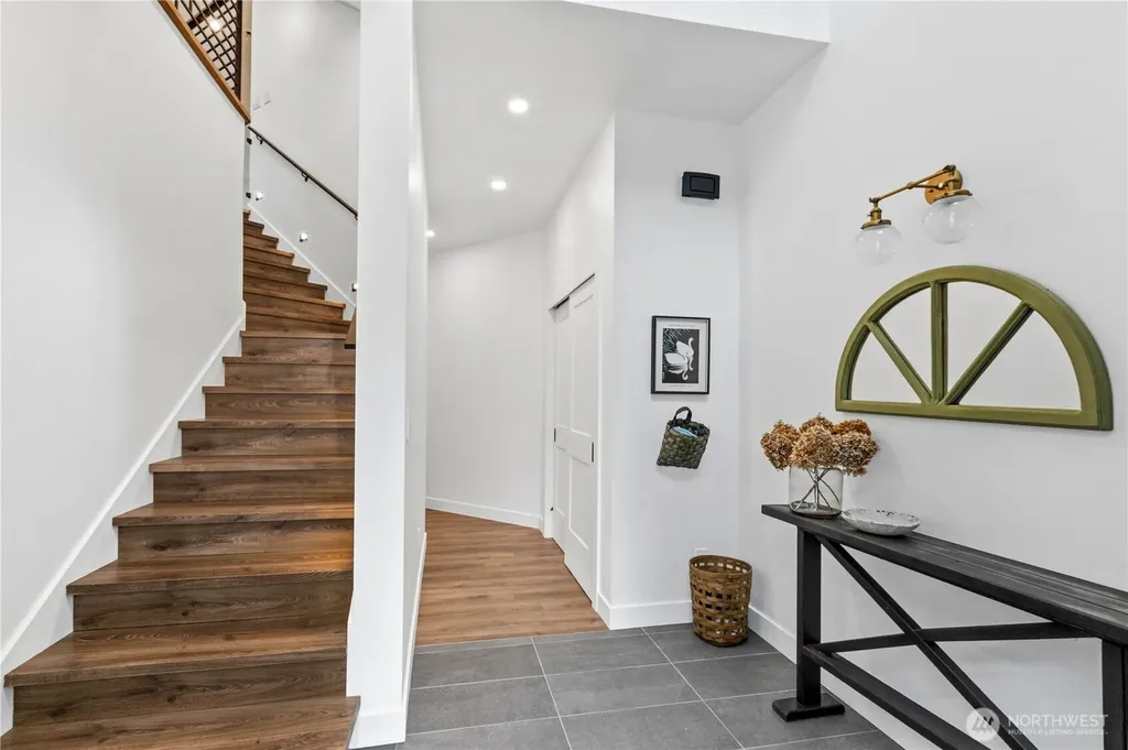 6 Green Hill Road Bellingham WA 98229