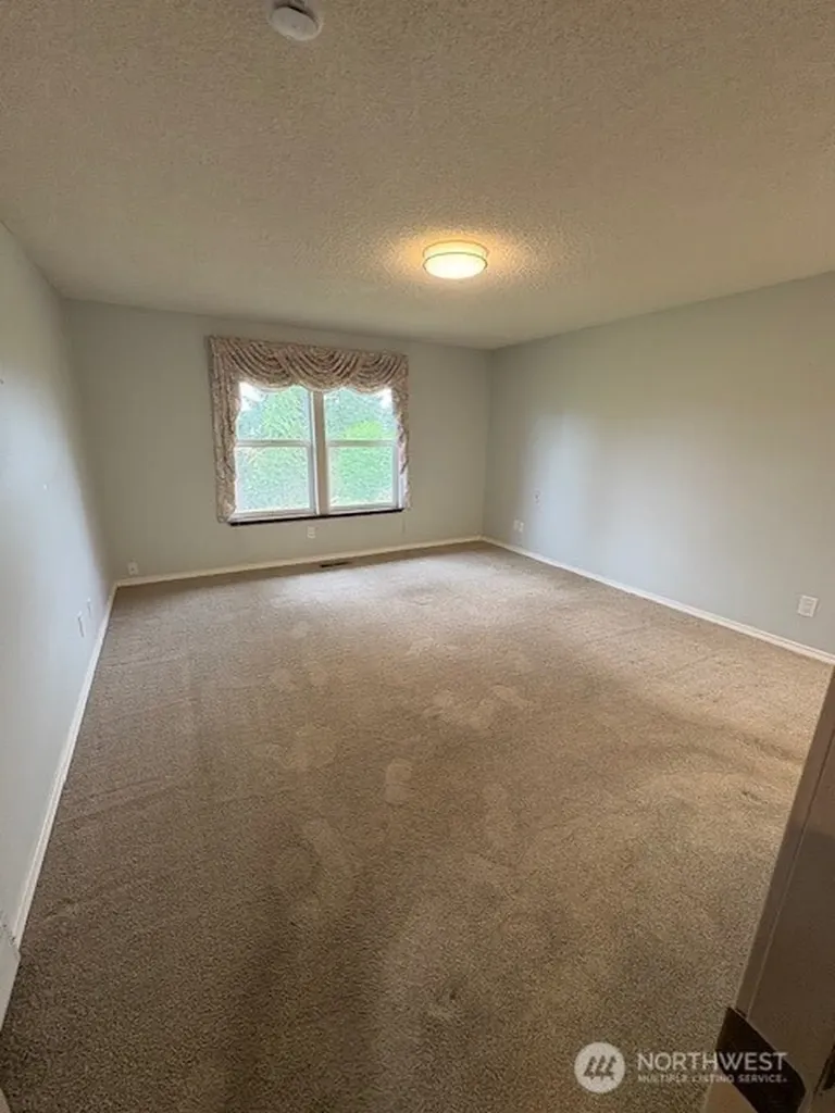 2540 Forest Ridge Drive SE Auburn WA 98002