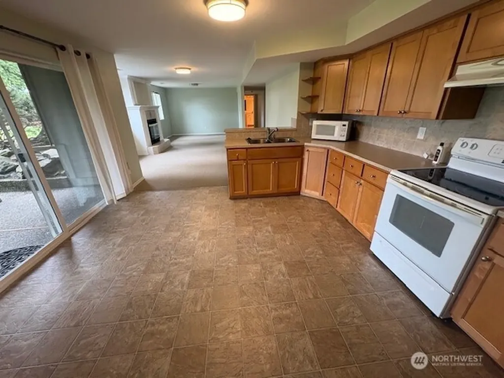 2540 Forest Ridge Drive SE Auburn WA 98002